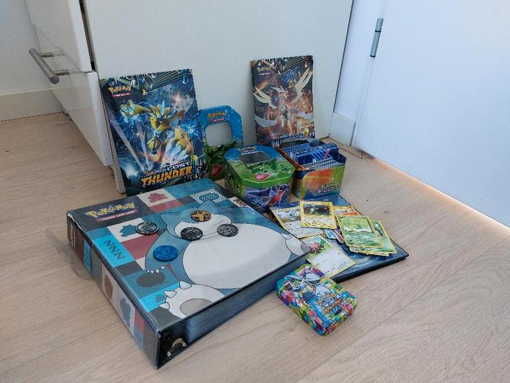 Grote Pokémon collectie twv 400 euro, Hobby en Vrije tijd, Verzamelkaartspellen | Pokémon, Zo goed als nieuw, Meerdere kaarten