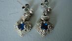 Sterling zilveren oorbellen met blauwe saffier steentjes, Sieraden, Tassen en Uiterlijk, Oorbellen, Hangers, Blauw, Ophalen of Verzenden