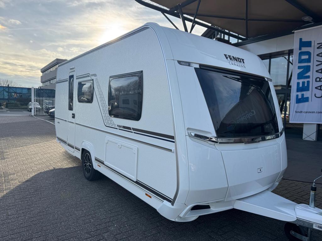 Fendt Bianco Activ 465 SGE 2026 NIEUW BINNEN!!!, Caravans en Kamperen, Schokbreker, Tot en met 2, Overige typen, Bedrijf
