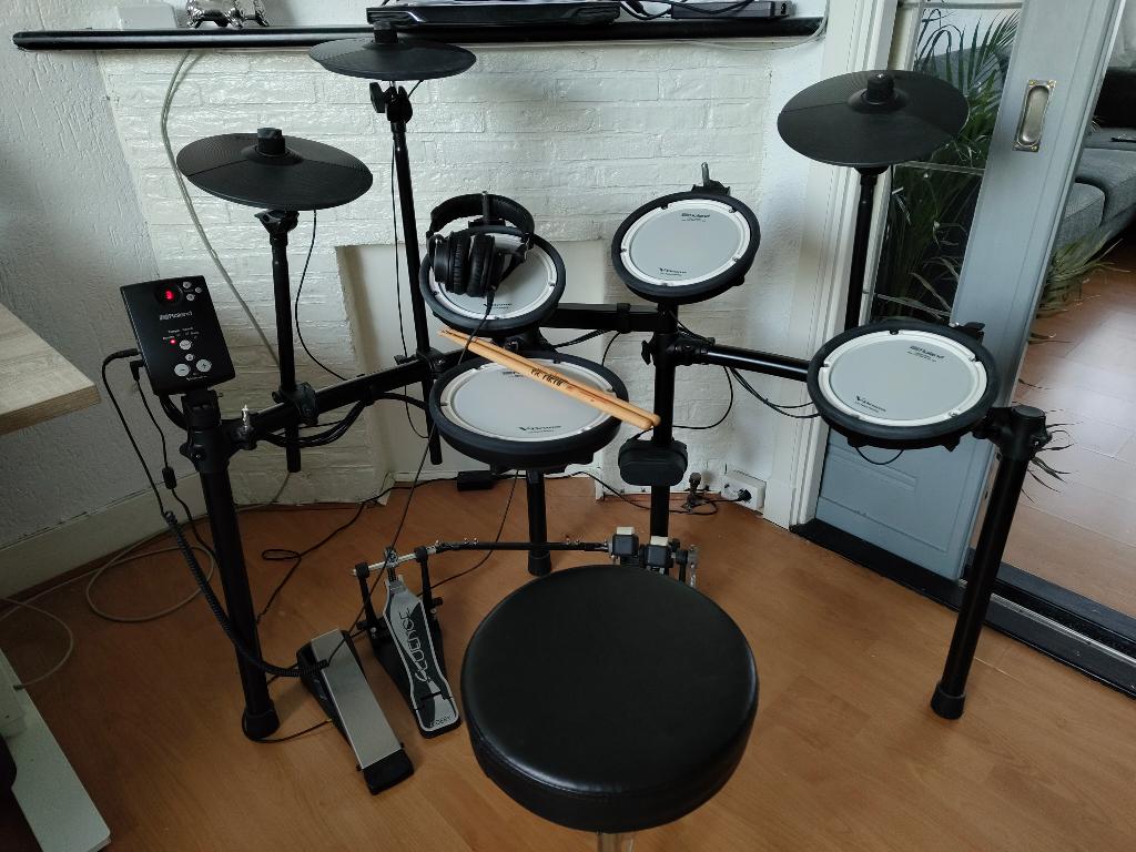 Roland TD-1DMK elektronisch drumstel - zeer goede staat, Ophalen, Zo goed als nieuw, Roland, Elektronisch