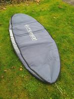 Boardbag windsurf, Watersport en Boten, Ophalen of Verzenden, Zo goed als nieuw, Overige typen, Minder dan 5 m²