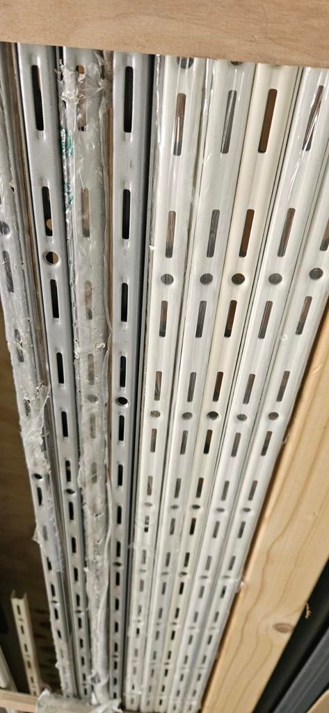 Wandrailsysteem met dragers - Nieuw vanaf €1,50, Ophalen, Nieuw