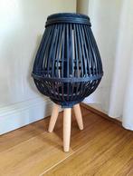 Zwarte bamboe lantaarn met houten poten, 50 tot 75 cm, Zwart, Ophalen of Verzenden, Kandelaar