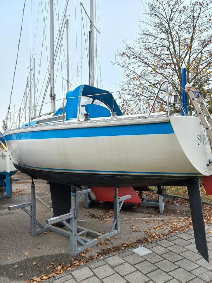 Contest 25 OC 1982, Watersport en Boten, Kajuitzeilboten en Zeiljachten, Gebruikt, Tour-wedstrijdjacht, Polyester, 6 tot 9 meter