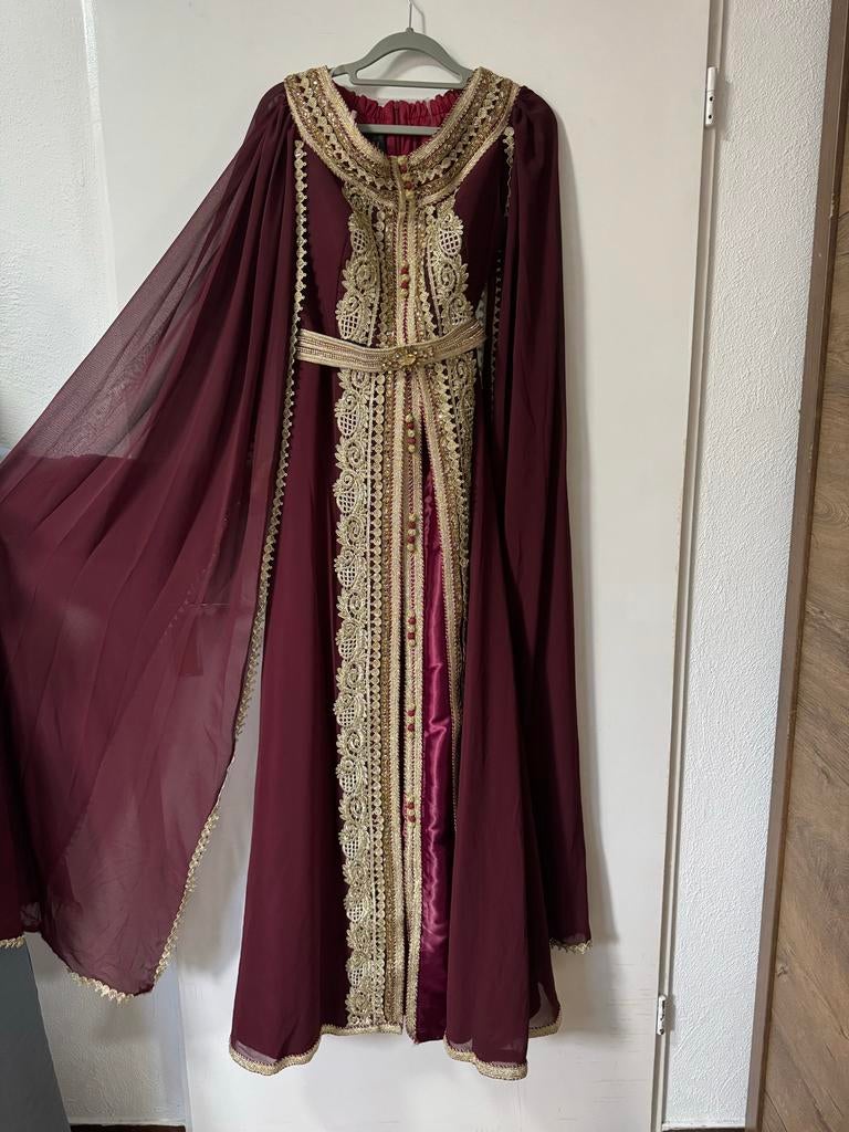 Bruiloft jurk, Kleding | Dames, Gelegenheidskleding, Maat 38/40 (M), Overige typen, Overige kleuren, Ophalen of Verzenden