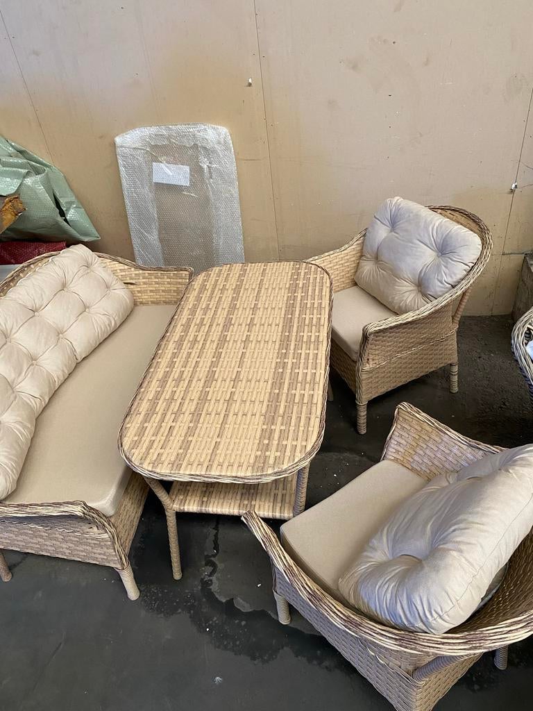 Nieuwe Wicker Tuinset met Glazen Plaat - 4 Zitplaatsen, Tuin en Terras, 4 zitplaatsen, Nieuw, Ophalen of Verzenden, Wicker