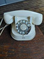 Vintage witte analoge bakelieten telefoon RTT 56 B – werkend, Ophalen of Verzenden