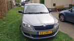 Zeer goede en zuinige Skoda Fabia 1.2 51KW 2010 Beige APK 5D, Auto's, Skoda, Voorwielaandrijving, Euro 5, Stof, 40 €/maand