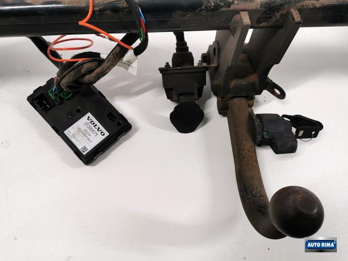 Trekhaak van een Volvo V60, Gebruikt, -, -, Ophalen of Verzenden