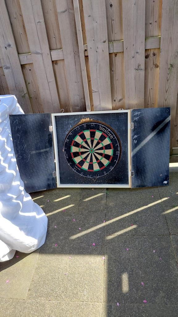 Dartbord in mooie Lucky Strike kast dartbord met kast, Ophalen, Gebruikt, Dartbord
