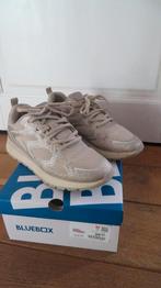 schoen , dames , maat 39 , zgan, Beige, Ophalen of Verzenden, Sneakers of Gympen, Zo goed als nieuw