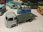 Simca cargo Truck Dinky toys 33, Ophalen of Verzenden, Gebruikt, Bus of Vrachtwagen, Dinky Toys