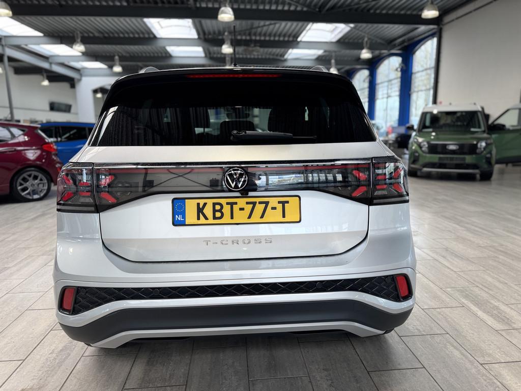 Volkswagen T-Cross 1.5 TSI 150 pk R-Line Edition | Trekhaak, T-Cross, Euro 6, 4 cilinders, 150 pk