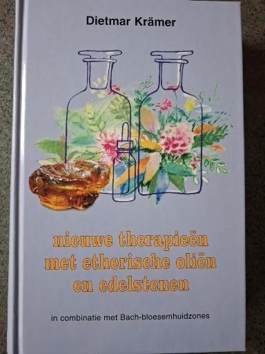 Nieuwe therapieen met etherische olien en edelstenen, Boeken, Wetenschap, Nieuw, Natuurwetenschap, Ophalen of Verzenden