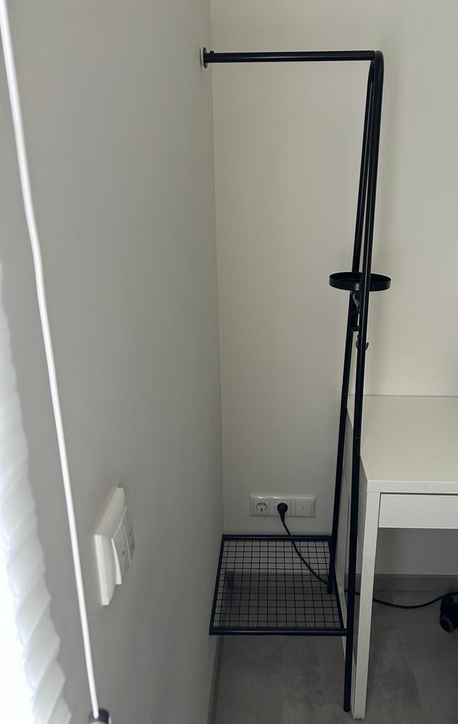 Ikea kapstok met opbergplateau, 2 haken en bakje, Zo goed als nieuw, Minder dan 100 cm, Metaal, Ophalen