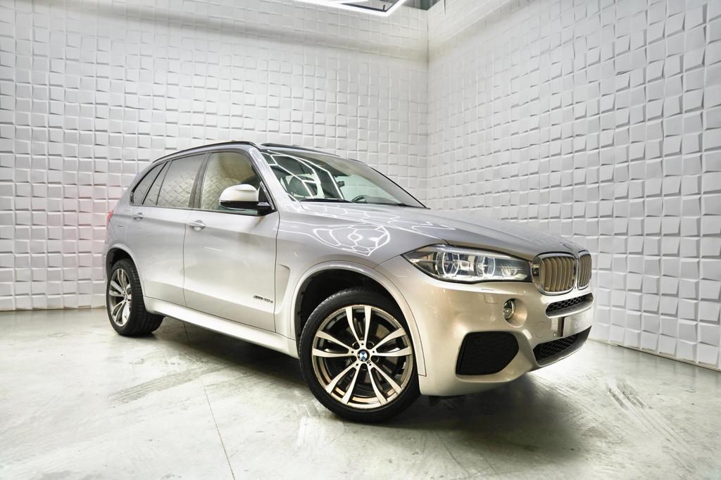 BMW X5 XDrive40e High Executive M PAKKET PANO LEER HUD, Auto's, BMW, Gebruikt, 4 cilinders, Lichtsensor, Bedrijf