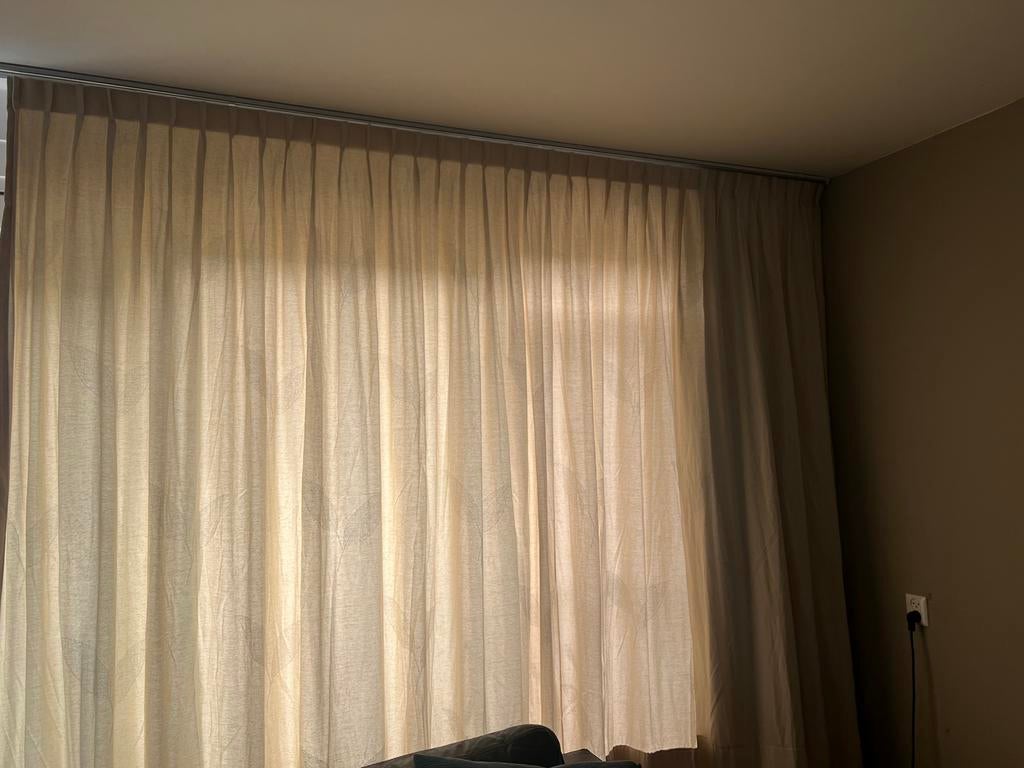 Ecru linnen gordijnen zware kwaliteit!  5 meter ruim !, Ophalen, Overige kleuren, 200 cm of meer, Zo goed als nieuw