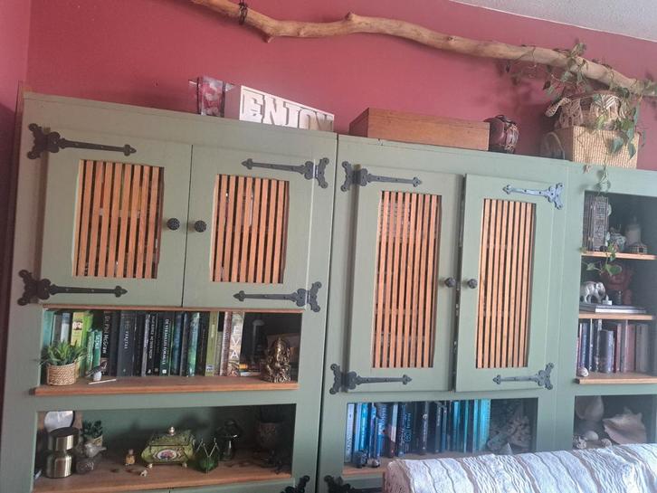 Grote wandkast, Huis en Inrichting, Kasten | Wandmeubels, Gebruikt, 150 tot 200 cm, 300 cm of meer, 25 tot 50 cm, Met lade(s)