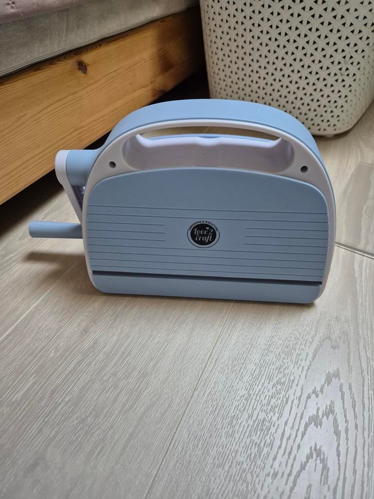 Embossing/stans apparaat, Ophalen of Verzenden, Zo goed als nieuw, Overige thema's, Pons of Mal