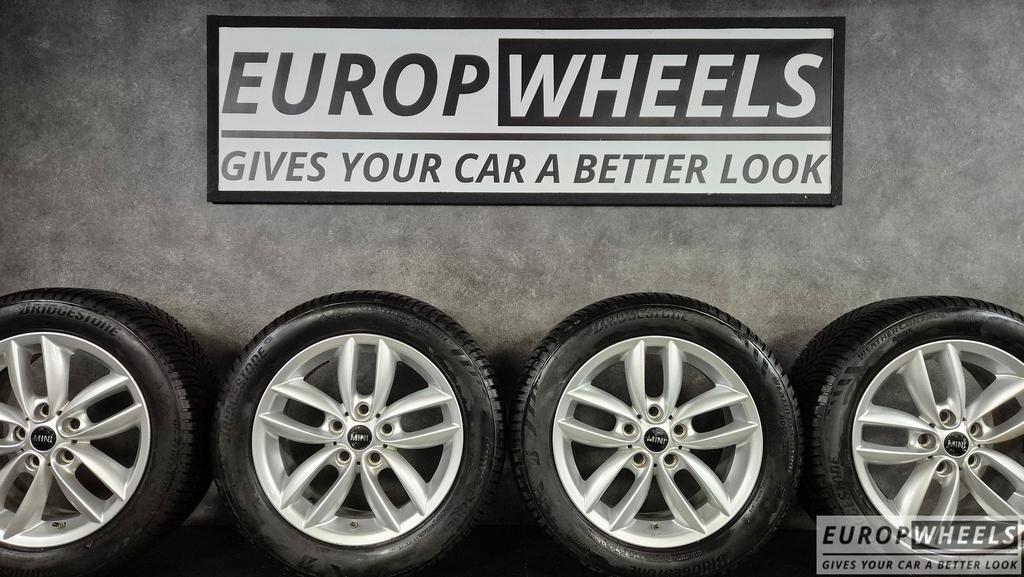 17 inch Mini Countryman R60 R61 Winterbanden Paceman R124, Gebruikt, -, -, Banden en Velgen