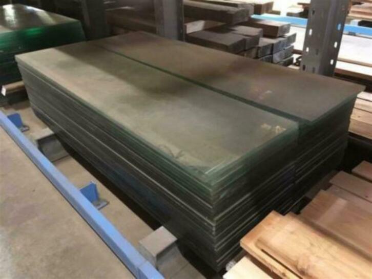 20 mm plexiglas 53x193 CM gebruikt mooie sterke platen, Doe-het-zelf en Verbouw, Platen en Panelen, Gebruikt, Niet ingevuld, Niet ingevuld