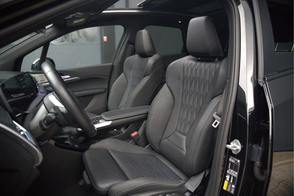 BMW 2 Serie Active Tourer M Sport 225e xDrive | Panoramadak, Auto's, BMW, Automaat, 1800 kg, Gebruikt, Zwart