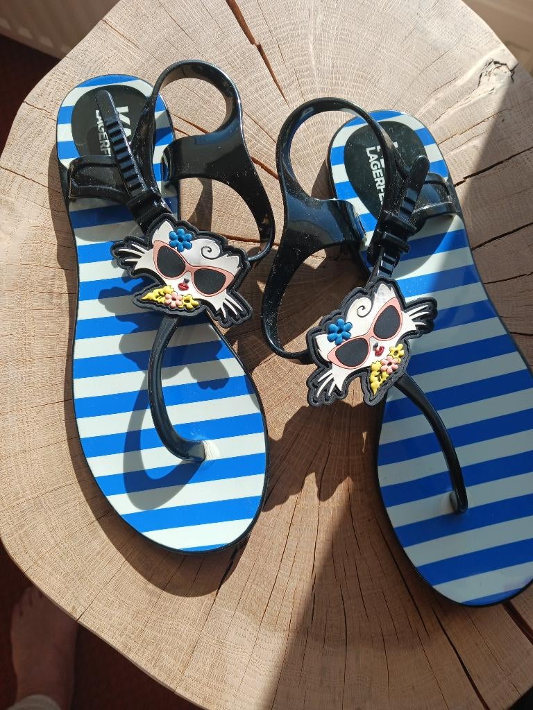 Karl lagerfeld slippers nieuw!, Slippers, Blauw, Nieuw, Ophalen of Verzenden