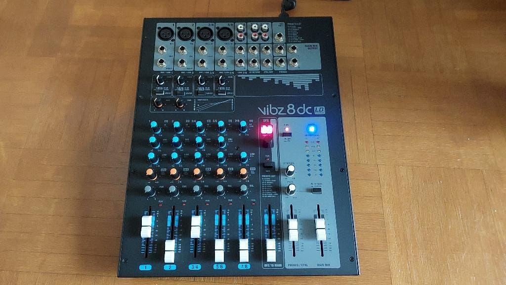 LDSystems VIBZ 8DC 8 kanaals mengpaneel, effecten compressor, Muziek en Instrumenten, Mengpanelen, Zo goed als nieuw, 5 tot 10 kanalen