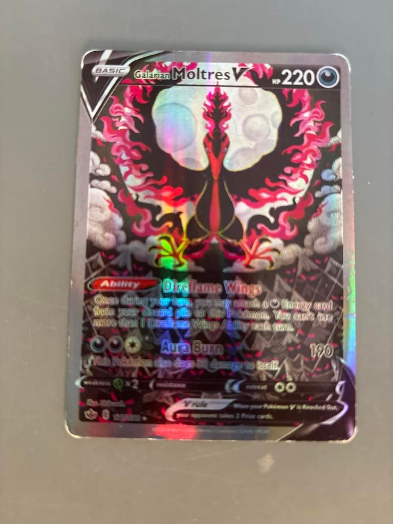 Pokémon Kaart Galarian Moltres V (Full Art), Hobby en Vrije tijd, Verzamelkaartspellen | Pokémon, Ophalen of Verzenden, Gebruikt