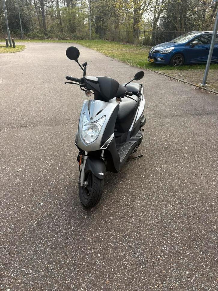 Kymko agility 50cc 10’’, Fietsen en Brommers, Scooters | Kymco, Agility, Benzine, Ophalen
