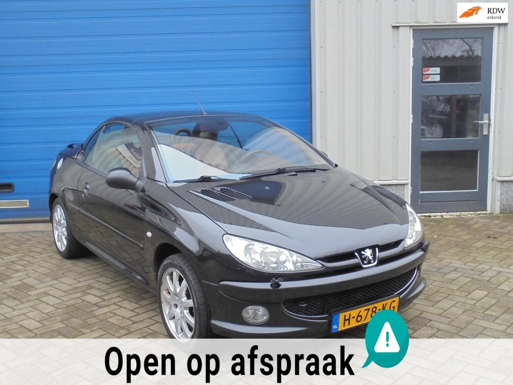 Peugeot 206 CC 2.0-16V KM AANTOONBAAR AIRCO APK, Auto's, 136 pk, Gebruikt, Zwart, 4 cilinders