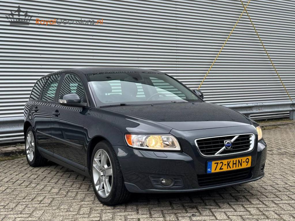 Volvo V50 - 2.4i Edition I, Voorwielaandrijving, Gebruikt, 700 kg, Origineel Nederlands