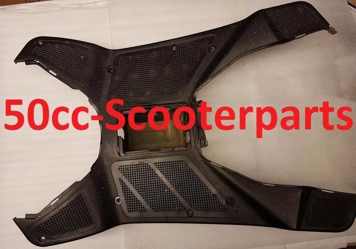 Treeplank Generic Race Ride 50Gt Qbk-42401-0000gebruikt, Motoren, Tuning en Styling, Ophalen of Verzenden