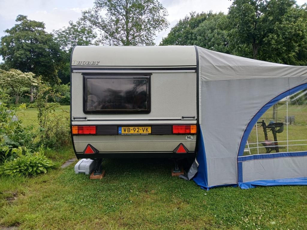 Hobby caravan, Rondzit, Hobby, Particulier, Koelkast