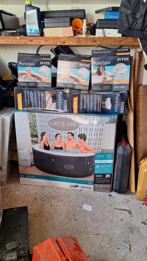 Bestway portable jacuzzi 2/4 personen, Tuin en Terras, Bubbelbaden en Hottubs, Ophalen