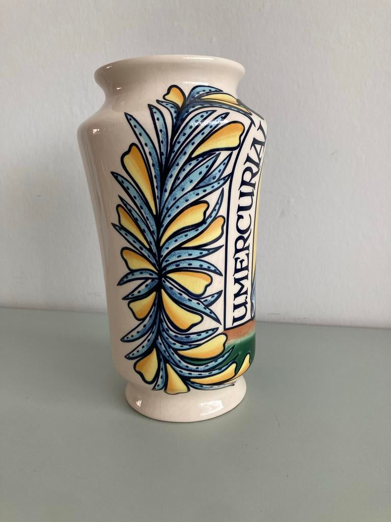 InterPharm handbeschilderde vaas, Antiek en Kunst, Ophalen of Verzenden