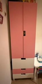 Ikea stuva roze kledingkast met lades, Gebruikt, Met lade(s), 150 tot 200 cm, 25 tot 50 cm