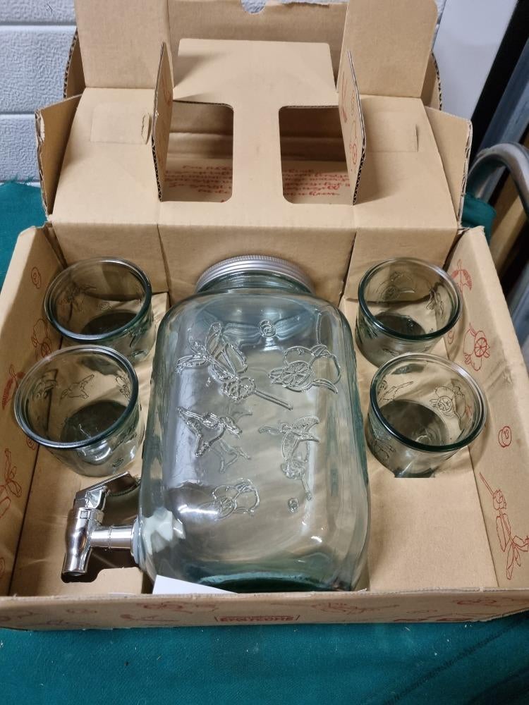 drankdispenser met glazen nieuw, Ophalen of Verzenden, 'T Olde Gre-j, Info@toldegrej.nl, Endepoelstraat 20f Didam