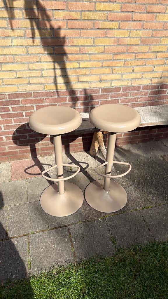 Woood Isaac Barkruk, 60 tot 90 cm, Ophalen of Verzenden, Zo goed als nieuw, In hoogte verstelbaar