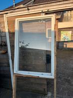 Raamkozijn inclusief enkel glas, Doe-het-zelf en Verbouw, Kozijnen en Schuifpuien, Ophalen, Gebruikt, Raamkozijn, 75 tot 150 cm