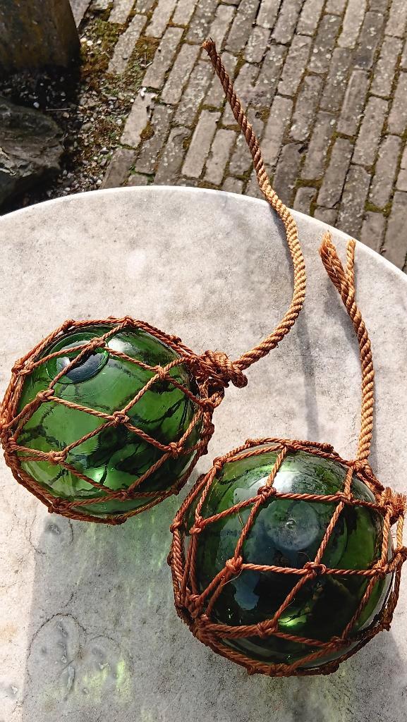 Vintage macrame drijvers 2 maal, Antiek en Kunst, Curiosa en Brocante, Ophalen of Verzenden