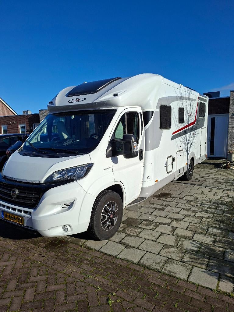 CAMPER LMC T732 *AUTOMAAT* OP FIAT CHASSIS 150PK jaar 2020, Caravans en Kamperen, Automaat, Ringverwarming, Fiat, 7 tot 8 meter