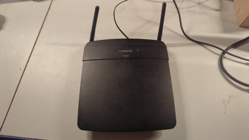 linksys ea6100, Ophalen of Verzenden, Gebruikt, Router, Linksys