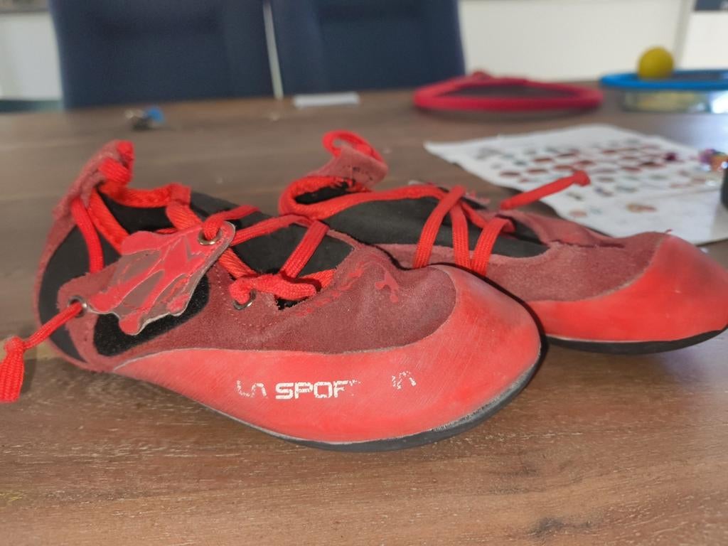 La Sportiva Stickit Klimschoenen - Maat 30/31, Ophalen of Verzenden, Gebruikt, Klimsportschoenen