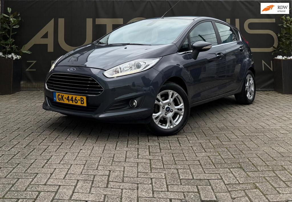 Ford Fiesta 1.0 Titanium*Trekhaak*Elektr.ramen*Airco*, Auto's, Voorwielaandrijving, Euro 5, Stof, Zwart