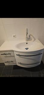 Wastafelmeubel inclusief kraan, Huis en Inrichting, Badkamer | Badkamermeubels, Ophalen, Minder dan 50 cm, Gebruikt, Minder dan 100 cm