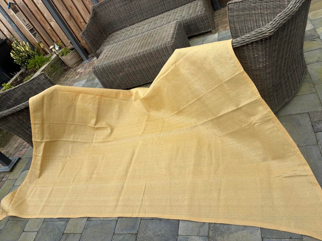 2x schaduwdoek 3x3 / 2x3 mtr €20 stuk, bieden mag, Ophalen, Gebruikt
