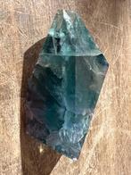 Fluoriet prachtig groen van kleur en mooi doorzichtig, Ophalen of Verzenden, Mineraal