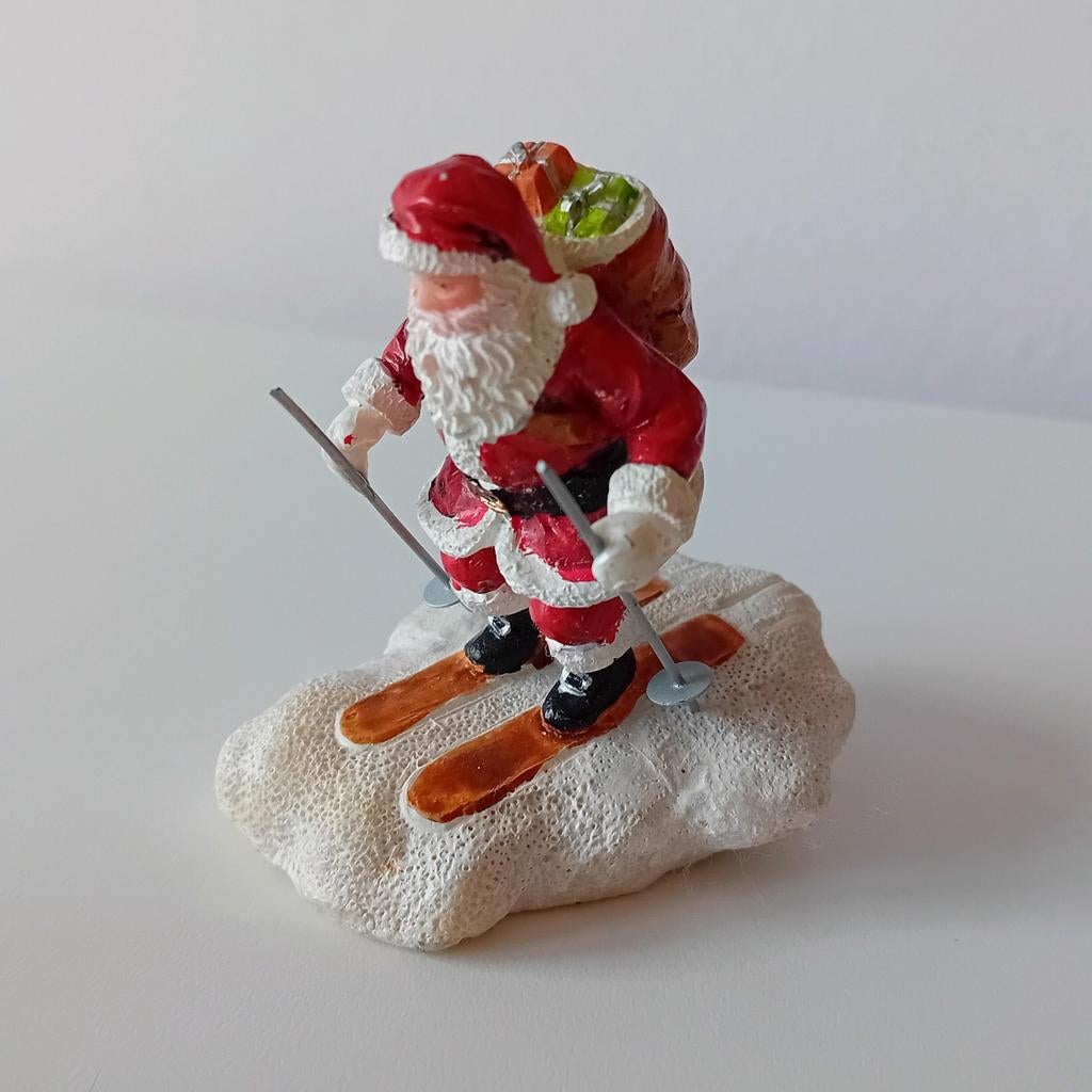 Luville Santa Skiing, Luville figuur Kerstdorp, Diversen, Kerst, Ophalen of Verzenden