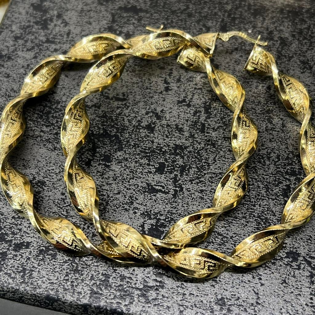 14 karaats gouden wokkels oorbellen groot model, Ophalen of Verzenden, Zo goed als nieuw, Goud